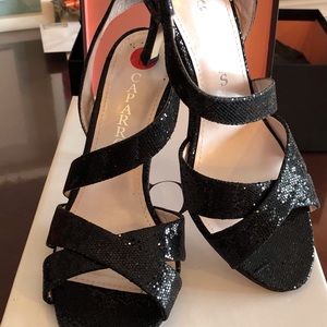 NWT Caparros Warwick Black Metallic Sandals,Size 6